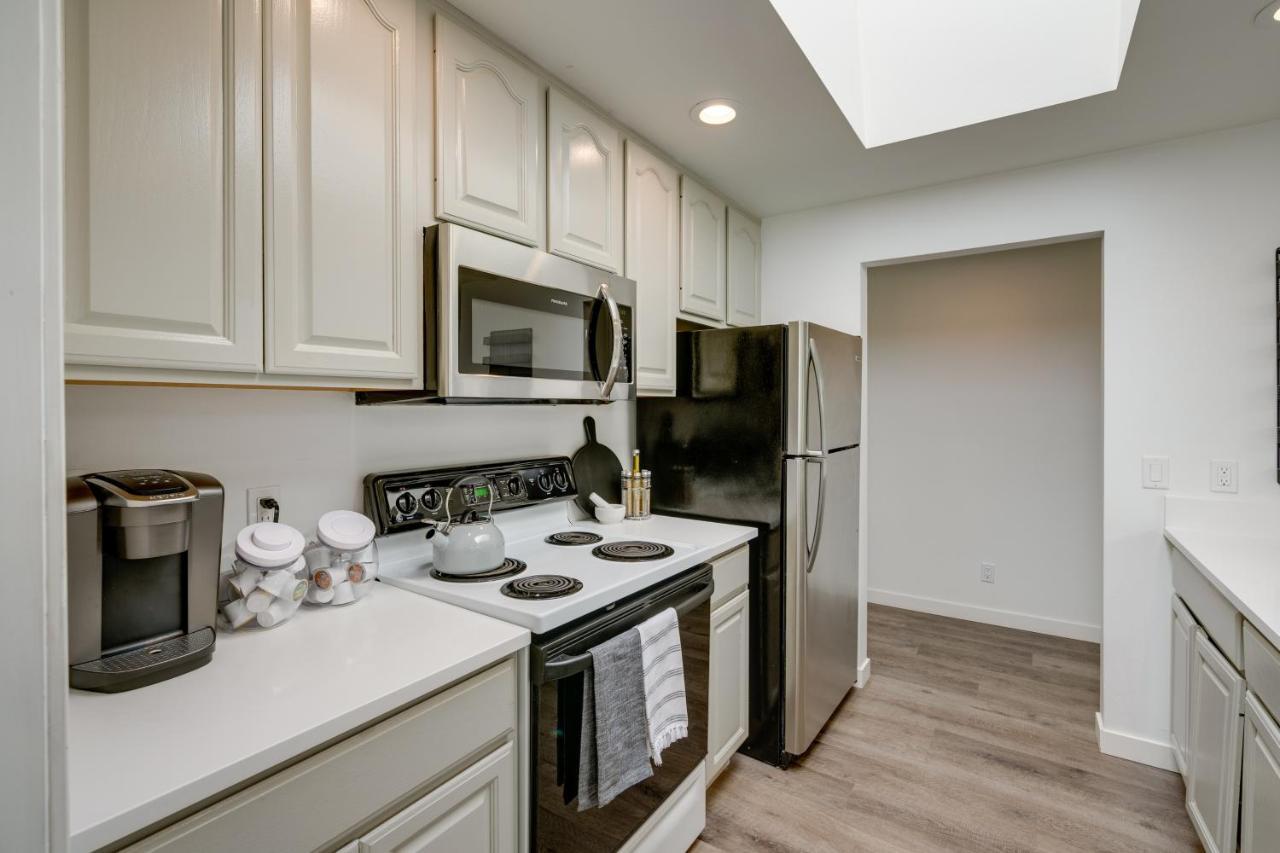 Modern Home 3 Miles To Woodinville Wine Country! Екстер'єр фото